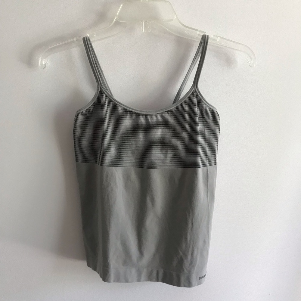 Patagonia Gray Black Striped Tank Top Size S - Polyester Workout Layering